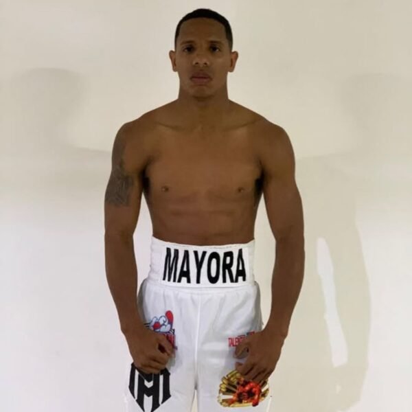 ¡De La Guaira Pa’l Mundo! Alessángel Mayora conquista  el título  Feconsur del CMB en el poliedro