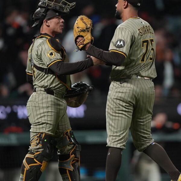 Los Padres de San Diego superaron 4-1 a los Gigantes de San Francisco el pasado lunes, gracias a contribuciones decisivas en bateo y pitcheo.