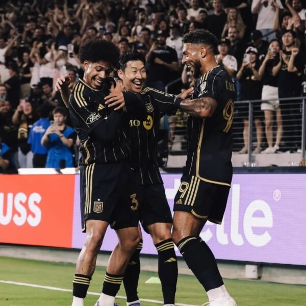 David Martínez no jugará ante Argentina