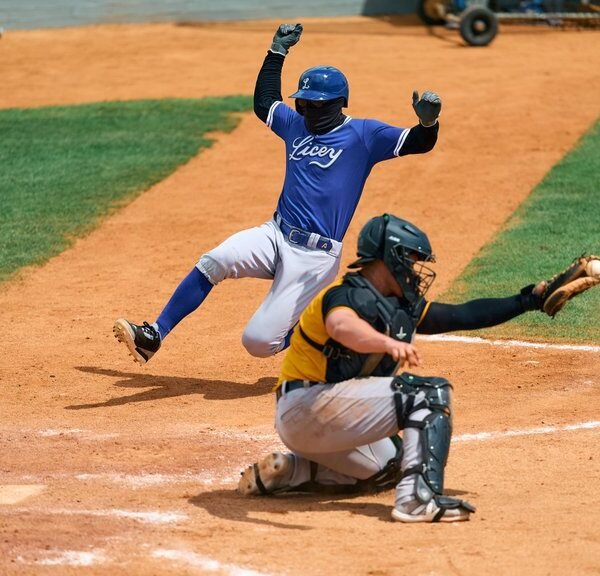 Tigres y Águilas empatan en inicio de pretemporada