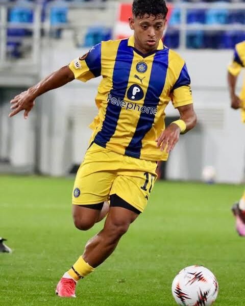 Primer gol oficial del Tuti con el Maccabi Tel Aviv