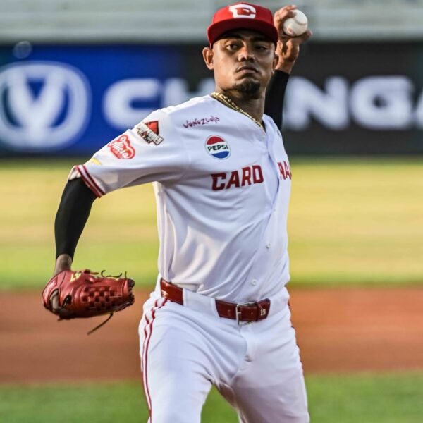Adrián Almeida blinda el nido y Cardenales doblega a Leones 5-1