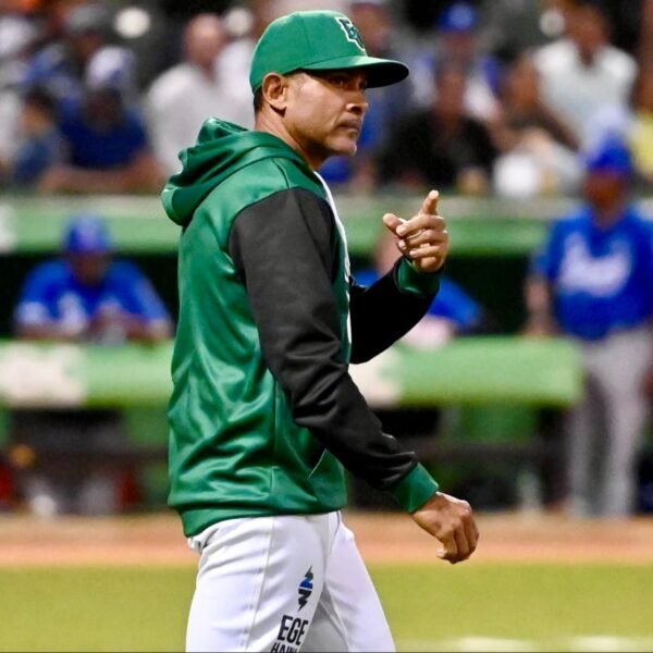 Estrellas Orientales anuncian cambio en la dirigencia; Fernando Tatis deja el mando del equipo