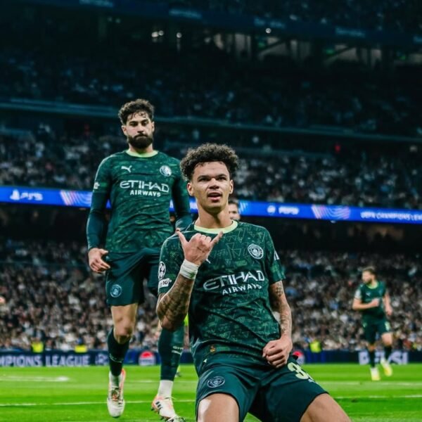 Victoria del Manchester City en el duelo de gigantes del Santiago Bernabeu