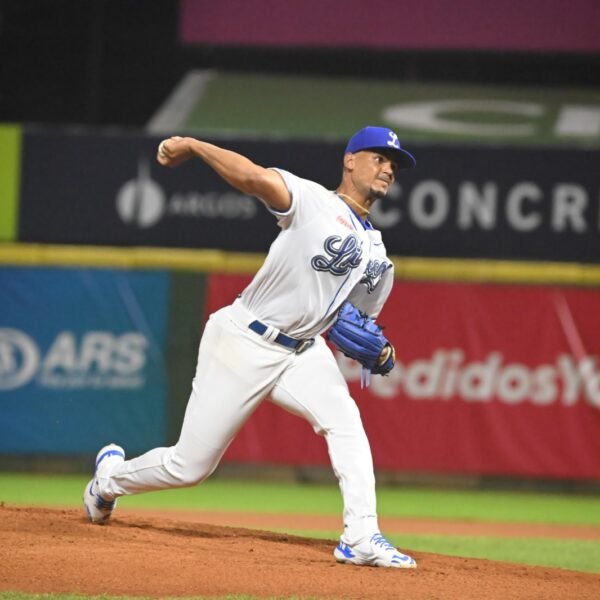 Licey vuelve a silenciar a los Gigantes con joya monticular de Albert Abreu