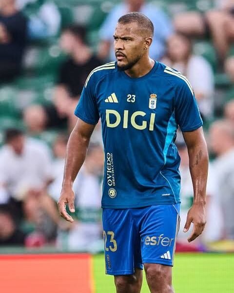 Rondón se queda sin entrenador con el Real Oviedo