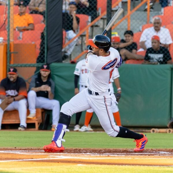 Liberato encabeza ataque taurino en victoria 9-6 sobre el Licey