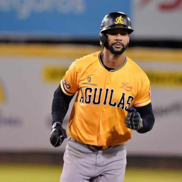 Águilas Cibaeñas se imponen 6-5 a los Gigantes en cerrado duelo del Round Robin