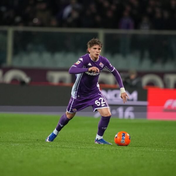 Debut de Luis Balbo con el primer equipo de la Fiorentina