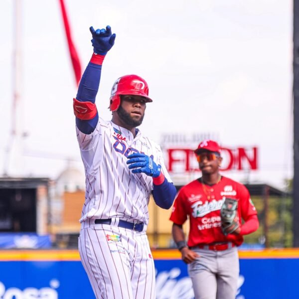 Escogido se impone en duelo récord y se consolida como potencia en la Serie del Caribe 2026