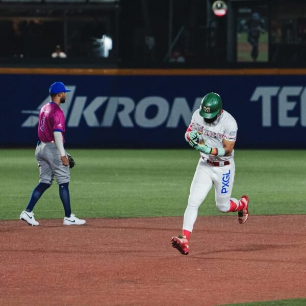 Tomateros arrebatan el invicto a Leones con rally demoledor