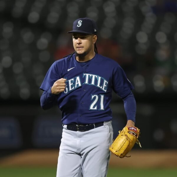 Luis Castillo y Framber Valdez podrían reforzar a República Dominicana en segunda ronda