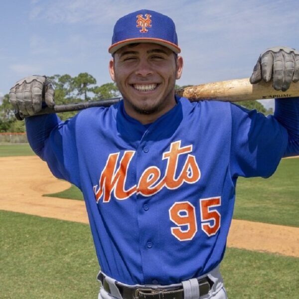 Mets superan a Yankees 10-4 en la pretemporada; Rockies y Guardianes empatan en duelo de Spring Training