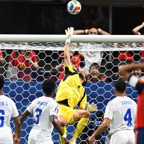 ESCÁNDALO MUNDIAL: ESPAÑA 0-0 CABO VERDE Y LA ROJA CHOCA CONTRA UN MURO HISTÓRICO