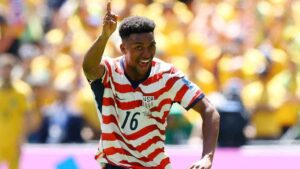Estados Unidos 2-0 Australia: eficacia y orden sellan la clasificación en Seattle