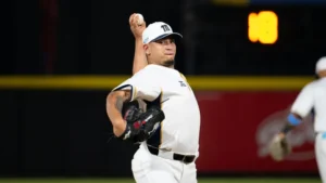 MAGALLANES ARRANCA LA PRETEMPORADA CON VICTORIA CONTUNDENTE ANTE CARDENALES