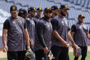 LEONES DEL CARACAS SUMA DOS BRAZOS Y RECBE TRES INCORPORACIONES EN LA PRETEMPORADA